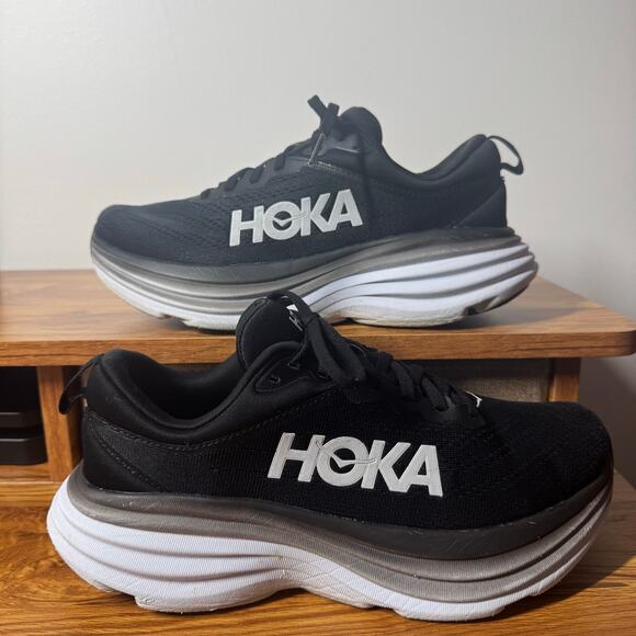 HOKA Bondi 8 Sneaker Women 8.5B Black White 1127952 BWHT Running Walking Spring - Picture 2 of 13